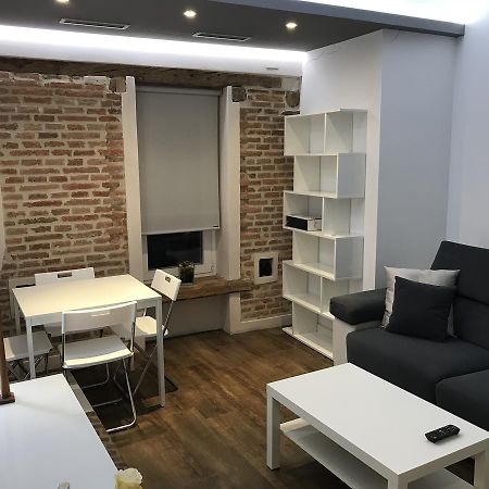 Airva: Apartamento Duque De La Victoria Вальядолид Экстерьер фото